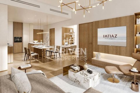 2 bedrooms Apartment in Dubai, UAE No. 190156 16