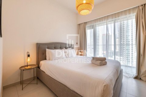 1 bedroom Apartment in Burj Royale, UAE No. 192974 5