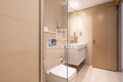 1 bedroom Apartment in Burj Royale, UAE No. 192974 10
