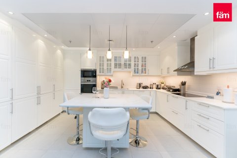 1 bedroom Apartment in Dubai, UAE No. 184386 17