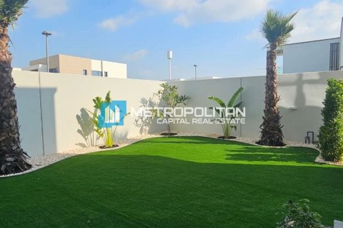 Таунхаус с 3 спальнями в Абу-Даби, ОАЭ №127152 25