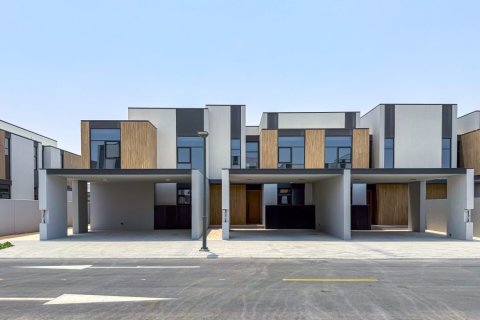 4 bedrooms Townhouse in Mudon, UAE No. 147485 11