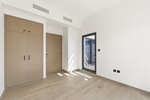 5 bedrooms Townhouse in Damac Lagoons, UAE No. 195062 11