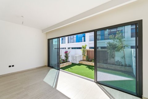 5 bedrooms Townhouse in Damac Lagoons, UAE No. 195062 23
