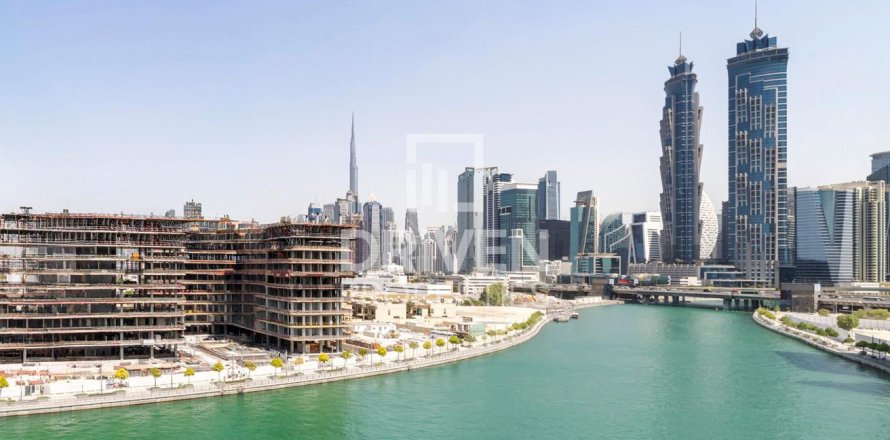 Apartment de 3 dormitorios en Al Wasl, UAE No. 207485
