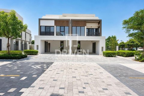 Villa de 5 chambres à Aura, UAE No. 207491 31