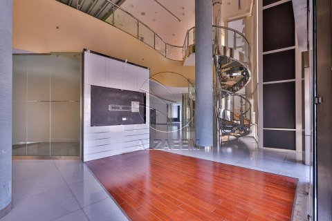 518مربع، عقار تجاري في Al Nahyan Camp, الإمارات العربية المتحدة رقم 91193 22