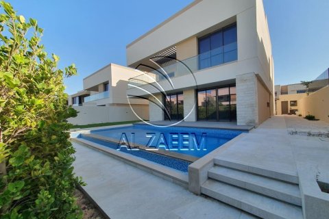 Villa de 5 dormitorios en  Saadiyat Island, UAE No. 91205 2