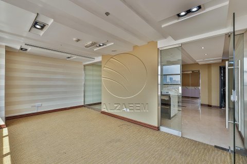 636مربع، عقار تجاري في Al Nahyan, الإمارات العربية المتحدة رقم 91185 21