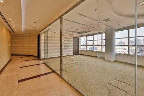 636مربع، عقار تجاري في Al Nahyan, الإمارات العربية المتحدة رقم 91185 8