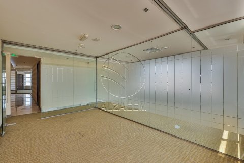 636مربع، عقار تجاري في Al Nahyan, الإمارات العربية المتحدة رقم 91185 15