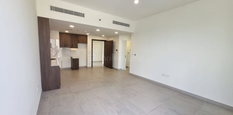 Квартира с 2 спальнями в Town Square, ОАЭ №144169