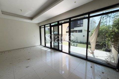 3 bedrooms Villa in DAMAC Hills (Akoya by DAMAC), UAE No. 185689 4