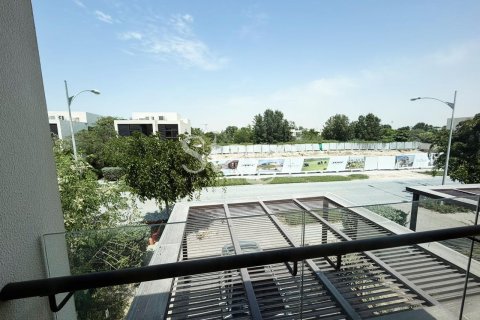 3 bedrooms Villa in DAMAC Hills (Akoya by DAMAC), UAE No. 185689 10