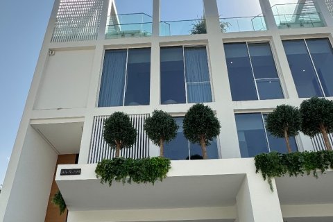 Вилла с 4 спальнями в Дубай, ОАЭ №143815