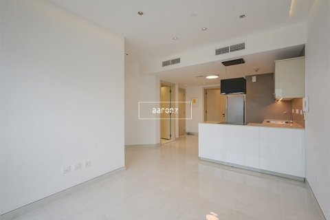 Квартира с 2 спальнями в Джумейра Лейк Тауэрс, ОАЭ №103142 8