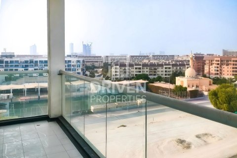 Квартира с 3 спальнями в Glitz, ОАЭ №193174
