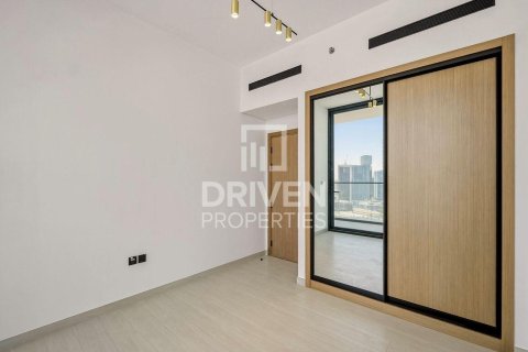 Квартира с 2 спальнями в District 15, ОАЭ №193179 12