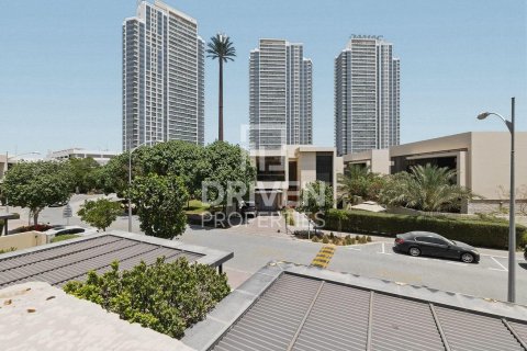 Вилла с 5 спальнями в DAMAC Hills (Akoya by DAMAC), ОАЭ №193176 5