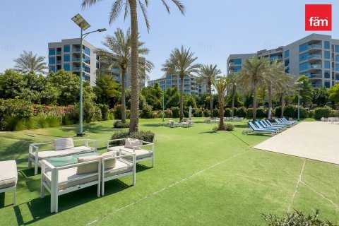 33.5m² Apartment in Dubai, UAE No. 200186 8