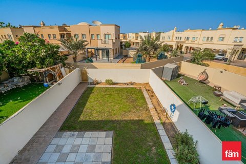 Townhouse de 3 chambres à Dubai, UAE No. 200189 4