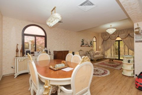 4 bedrooms Villa in Mudon, UAE No. 155214