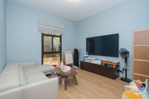4 bedrooms Villa in Mudon, UAE No. 155214 7