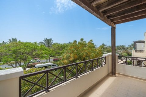4 bedrooms Villa in Mudon, UAE No. 155214 15