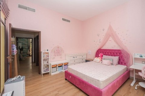 4 bedrooms Villa in Mudon, UAE No. 155214 18