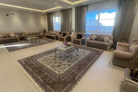 Villa de 6 dormitorios en As Sib, Oman No. 54729 3