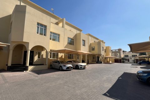 Townhouse de 5 chambres à Muscat, Oman No. 54731 1