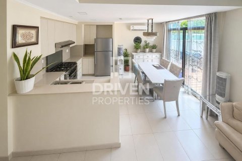 3 bedrooms Townhouse in Hayat Townhouses, UAE No. 202029 10