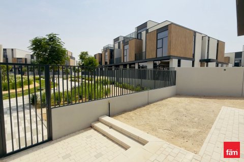 4 bedrooms Townhouse in Dubai, UAE No. 101009 18