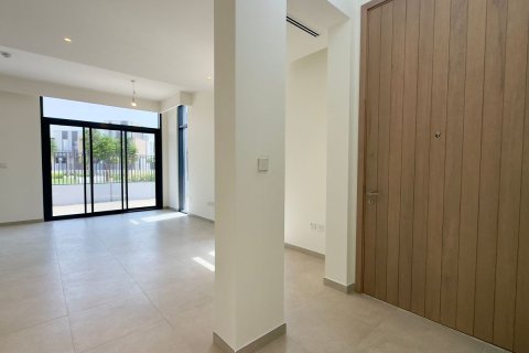 4 bedrooms Townhouse in Dubai, UAE No. 101009 8