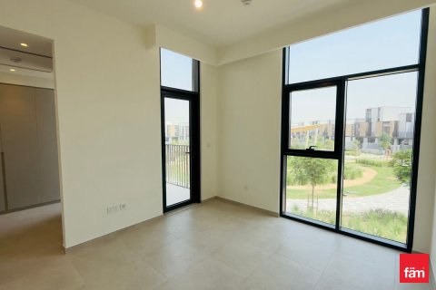 4 bedrooms Townhouse in Dubai, UAE No. 101009 3