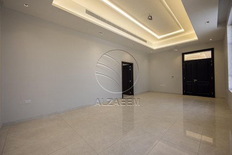 Villa de 6 dormitorios en Abu Dhabi, UAE No. 27757 10