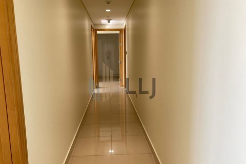 Apartment de 3 dormitorios en Al Khalidiya, UAE No. 87285 9