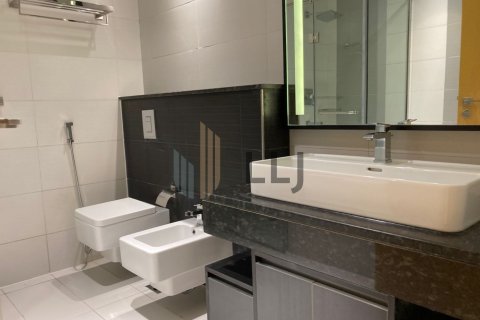 Apartment de 3 dormitorios en Al Khalidiya, UAE No. 87285 21