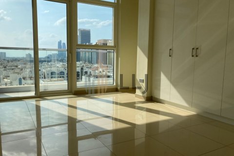 Apartment de 3 dormitorios en Al Khalidiya, UAE No. 87285 3