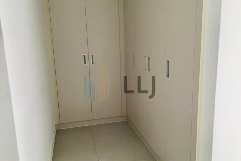 Apartment de 4 dormitorios en Al Bateen, UAE No. 87284 18
