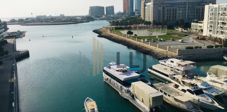 Apartment de 4 dormitorios en Al Bateen, UAE No. 87284