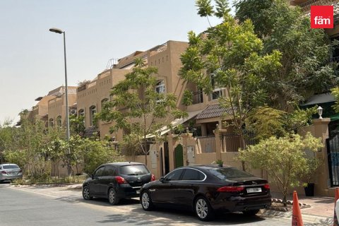 2 غرف نوم فيلا في دبي, الإمارات العربية المتحدة رقم 205132 10