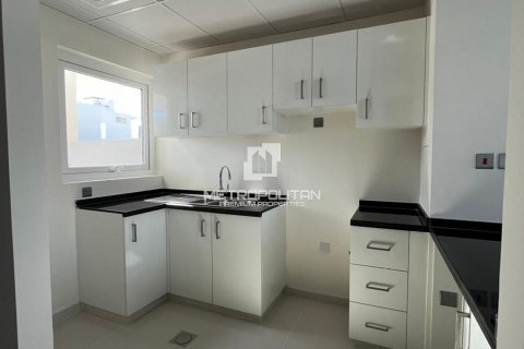 3 bedrooms Townhouse No. 129113 4