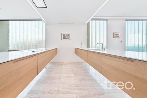 3 bedrooms Apartment in Palm Jumeirah, UAE No. 183071 10