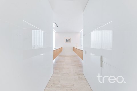 3 bedrooms Apartment in Palm Jumeirah, UAE No. 183071 12