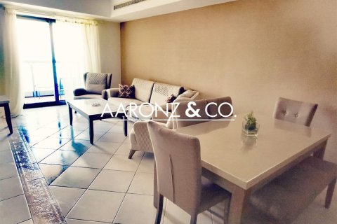 Apartment de 2 dormitorios en Dubai Marina, UAE No. 148791 4