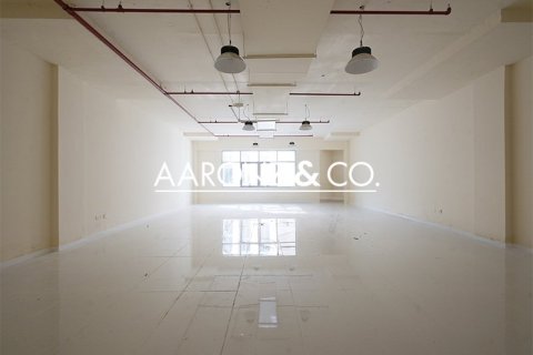 118مربع، مكتب في مجمع دبي للاستثمار, الإمارات العربية المتحدة رقم 148790