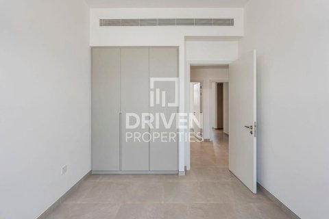 Townhouse de 3 dormitorios en Mudon, UAE No. 193800 15