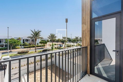 Townhouse de 3 dormitorios en Mudon, UAE No. 193800 7