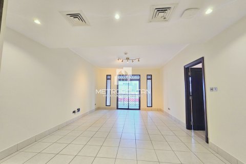 3 bedrooms Apartment No. 128828 18